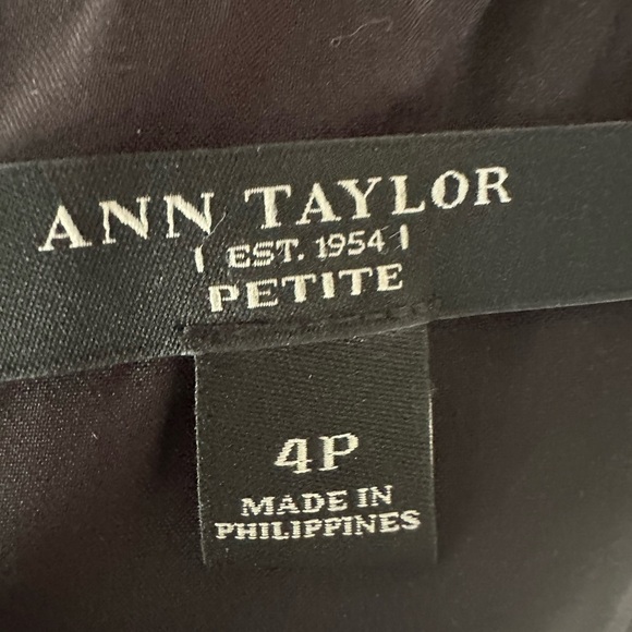 Ann Taylor Burgundy Leopard Midi Skirt - Picture 5 of 5